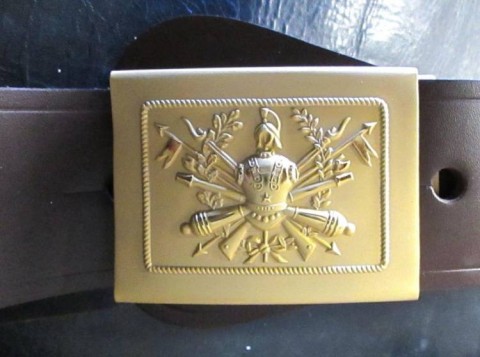 N - ESERCITO/MARINA  >1945 -  - E.I.	CINTURONE �LANCIERI DI MONTEBELLO�.				50,00