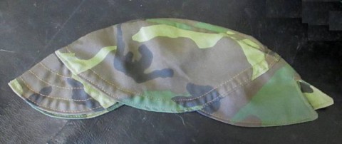 N - ESERCITO/MARINA  >1945 - INDUMENTI (IN) - F  CAPPELLO MIMETICO LEGIONE STRANIERA.					30,00