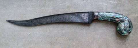C - ARMI ANTICHE - PUGNALI (PU) - PESHKABZ INDO-PERSIA  IMP. MADREPERLA  SEC.XIX.							950,00