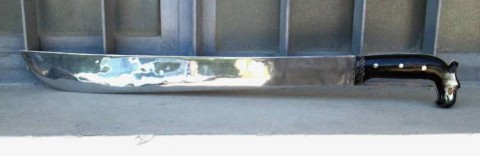 C - ARMI ANTICHE -  - MACHETE  CON IMPUGNATURA IN CORNO   SEC. XX.