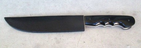 D - ARMI BIANCHE - PUGNALI (PU) - PUGNALE CON IMPUGNATURA IN CORNO TIPO YATAGAN.   SEC. XX.