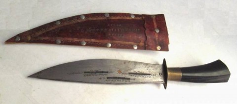 D - ARMI BIANCHE -  - PUGNALE DA COMBATTIMENTO TRADIZIONALE.  THAILANDIA (Mao),  SEC. XX.	