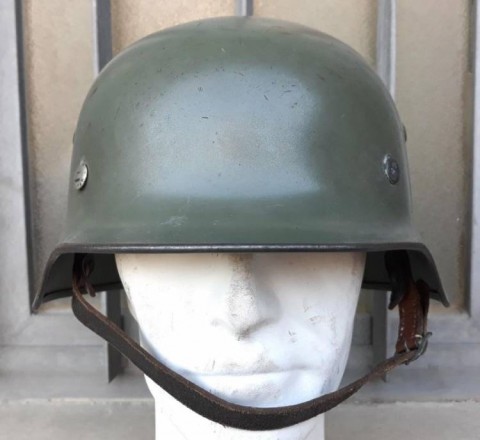 I - MILITARIA STORICA -  - HEER  ELMETTO M.35  BIDECAL (CANCELLATE) VERDE CHIARO.