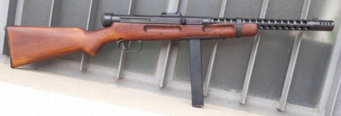 E - ARMI ATTIVE - FUCILI MITRAGLIATORI (FM) - BERETTA  MAB 38A  Anno 1943.  SEMIAUTO.  						2.500,00  