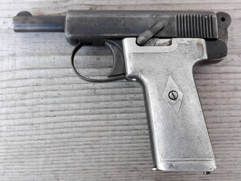 F - ARMI DISATTIVATE -  - PISTOLA WEBLEY & SCOTT  M.1906  Cal. 7,65  guanc. Alluminio (1)