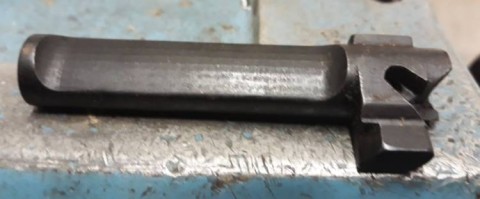 G - PARTI DI RICAMBIO - FUCILI (F) - CARBINE M.1   OTTURATORE 1� TIPO  (Piatto)