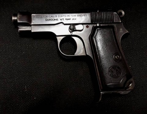 E - ARMI ATTIVE -  - PISTOLA BERETTA  Mod. 34   �R.E. �1941-XIX�  �IVU�.