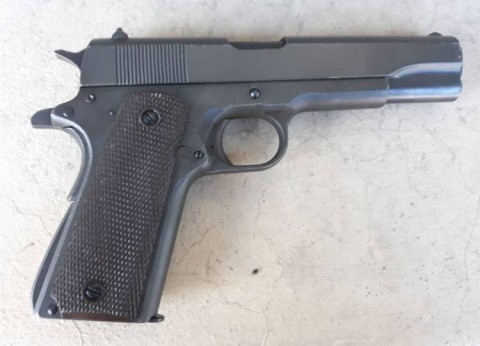 F - ARMI DISATTIVATE -  - PISTOLA ITHACA 1911-A1 Magg. 1944.	