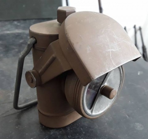 I - MILITARIA STORICA -  - GB  TORCIA TATTICA �LAMPS ELECTRIC N�1� 