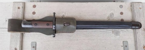 D - ARMI BIANCHE - BAIONETTE - BAIONETTA CARCANO �91   + DRAGONA	