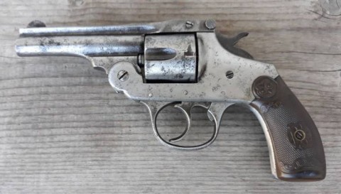 C - ARMI ANTICHE - PISTOLE (P) - REVOLVER A PERCUSSIONE  BULLDOG  TIPO S.&W Cal. 32   ca. 1880.