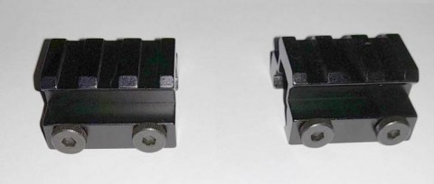 P - MATERIALE TIPO MILITARE -  - ATTACCHI x SLITTA  PICATINNY A CON DOPPIO FERMO.