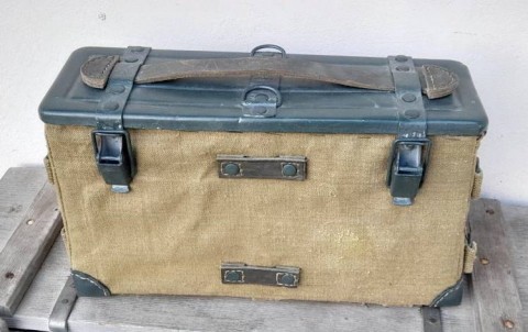 H - ACCESSORI - PARTI DI ARMA (PA) - REI   CASSETTA PORTAPIASTRINE BREDA 30 + 16 PIASRINE + 320 COLPI  Cal. 6,5