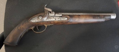 C - ARMI ANTICHE -  - PISTOLA A PIETRA TRASFORMATA A LUMINELLO.  ITALIA, Sec. XVIII-XIX