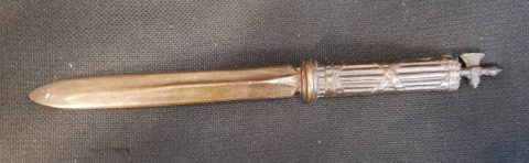 I - MILITARIA STORICA -  - TAGLIACARTE IN BRONZO IMPUGNATURA  A FORMA DI FASCIO DI I TIPO.