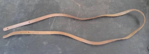 I - MILITARIA STORICA - EQUIPAGGIAMENTO (EQ) - REI    CINGHIETTA PER  BINOCOLO CUOIO MARRONE.