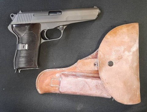 E - ARMI ATTIVE -  - PISTOLA  CZ.52  Cal.7,62x25 + FONDINA  + SERBATOIO.