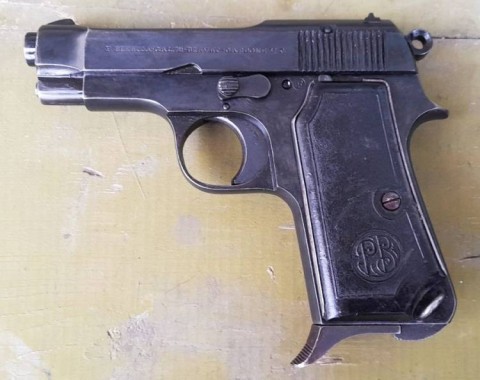 F - ARMI DISATTIVATE - PISTOLE (P) - PISTOLA   BERETTA M.35   Cal. 7,65 Br.  ca. 1946.