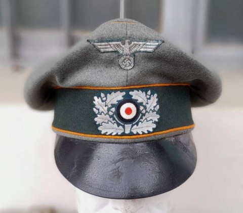 I - MILITARIA STORICA -  - HEER   SCHIRMUTZE  ALTER ART UFF. FELDGENDARMERIE	.