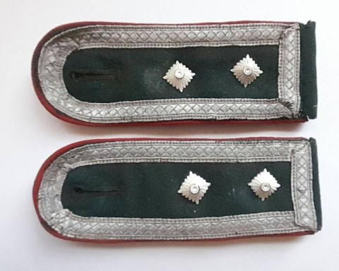 I - MILITARIA STORICA - DECORAZIONI (D) - HEER  SPALLINE ART.  �OBERFELDWEBEL�.