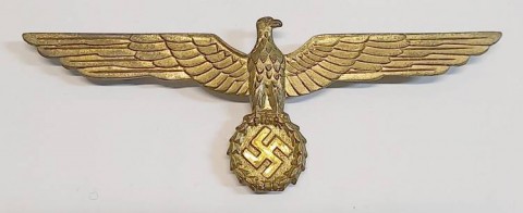 I - MILITARIA STORICA -  - HEER-KM    AQUILA  DORATA  DA PETTO IN METALLO.