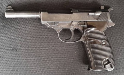 E - ARMI ATTIVE -  - PISTOLA   P.38  �cyq  44�.