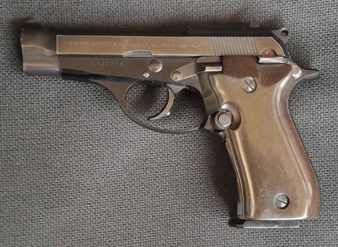 E - ARMI ATTIVE -  - PISTOLA  BERETTA  Mod. 81  Cal. 7,65 Br.  BIFILARE.