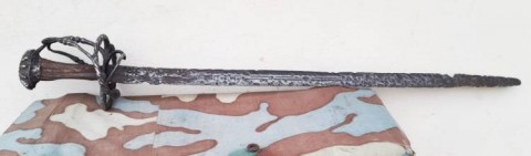 C - ARMI ANTICHE -  - SPADA LUNGA  DA UFFICIALE LANZICHENECCO,  ca. 1520.