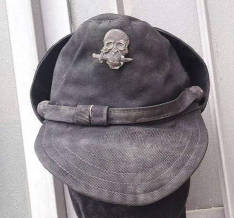 I - MILITARIA STORICA -  - GNR  	BERRETTO LEGGERO A TESA UFF./TRUPPA  TESCHIO PICCOLO.