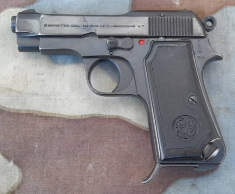 F - ARMI DISATTIVATE -  - PISTOLA   BERETTA M.35	 Cal. 7,65 Br.  1945.   (3)