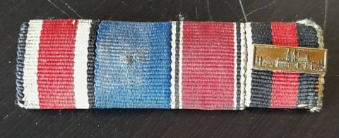 I - MILITARIA STORICA -  - WH   BARRETTA  ONOREFICENZE  4 NASTRINI (2).