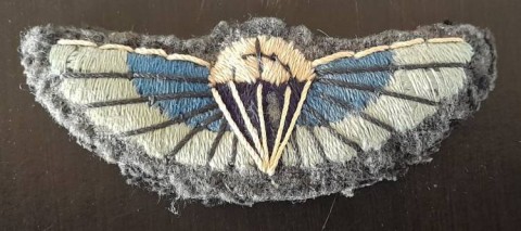 I - MILITARIA STORICA -  - GB   SAS   BREVETTO DA GIACCA  IN STOFFA  II GM