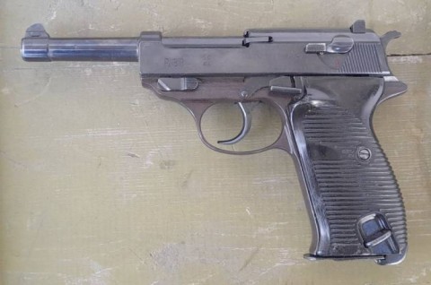 F - ARMI DISATTIVATE -  - PISTOLA   P.38   �ac  44�.