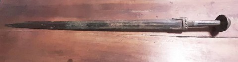 B - ARCHEOLOGIA -  - K003   Spada in Bronzo del Luristan � ca. 70 cm. � X-VIII sec. a.C.