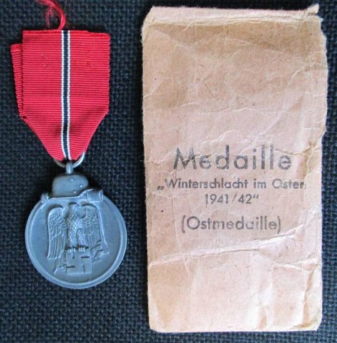 I - MILITARIA STORICA -  - MEDAGLIA  CAMPAGNA INVERNALE 1941/42 + BUSTINA