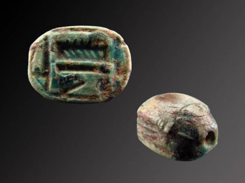 B - ARCHEOLOGIA -  - Scarabeo in Steatite con Geroglifici (�Amon�) � 13 mm. � ca. 1600 a.C.  (315).